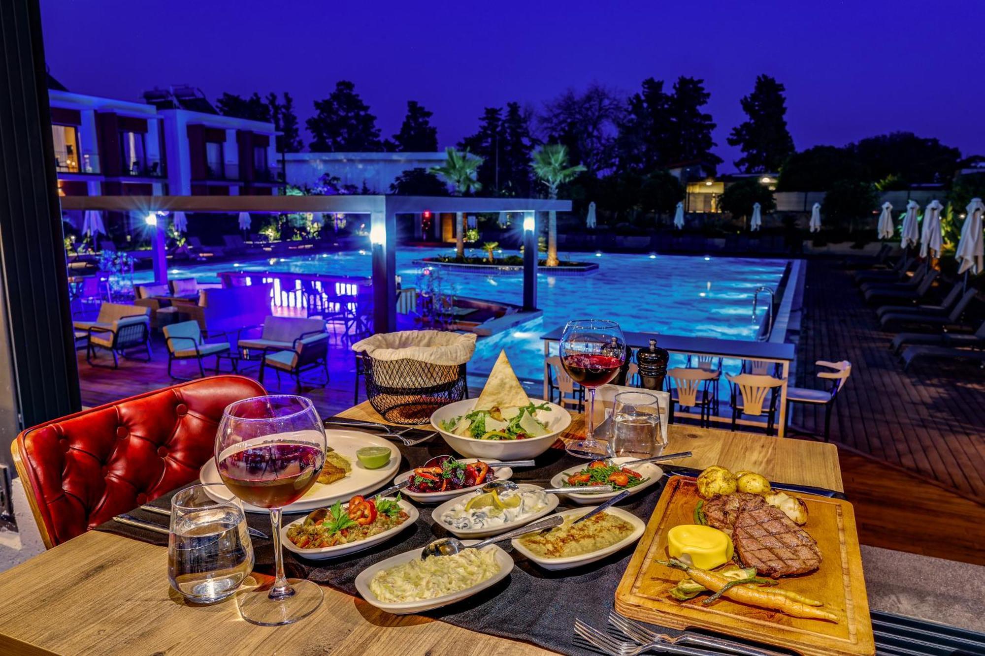 Celeste Bella Luxury Hotel & Spa 오르타켄트 외부 사진